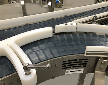 manual divert with pin pull interlock conveyor system